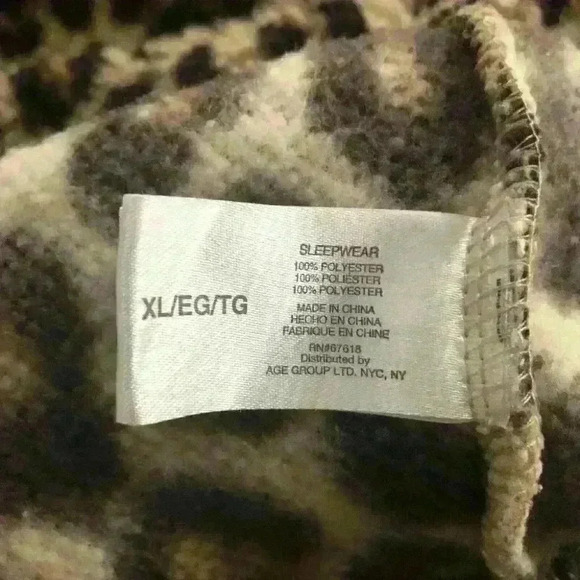 PJ Couture Animal Print Lounge  Pajama Top Soft Fleece Size XL - Picture 7 of 9